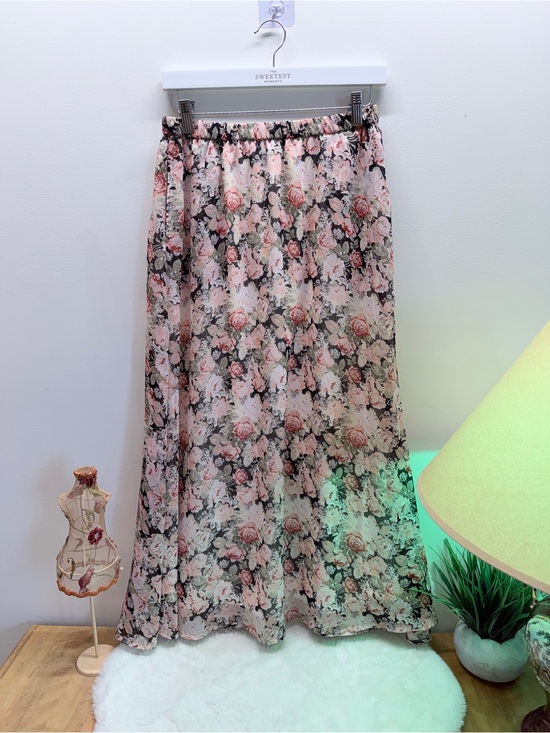 Kismet Dresses & Skirts - Kismet Pink Floral Maxi Soft Flowy Lined Skirt 💝 28W x 36L Elastic Waist
